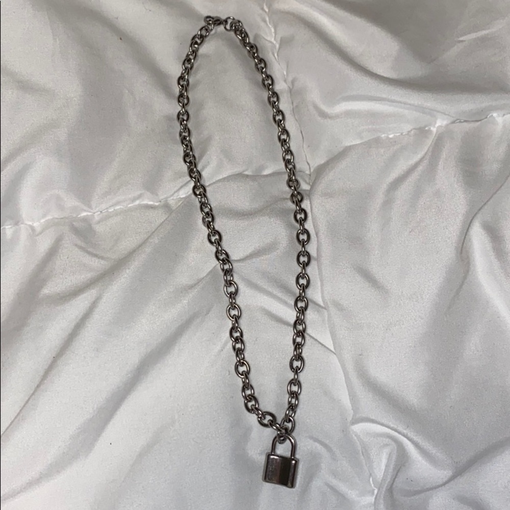 lock chain
